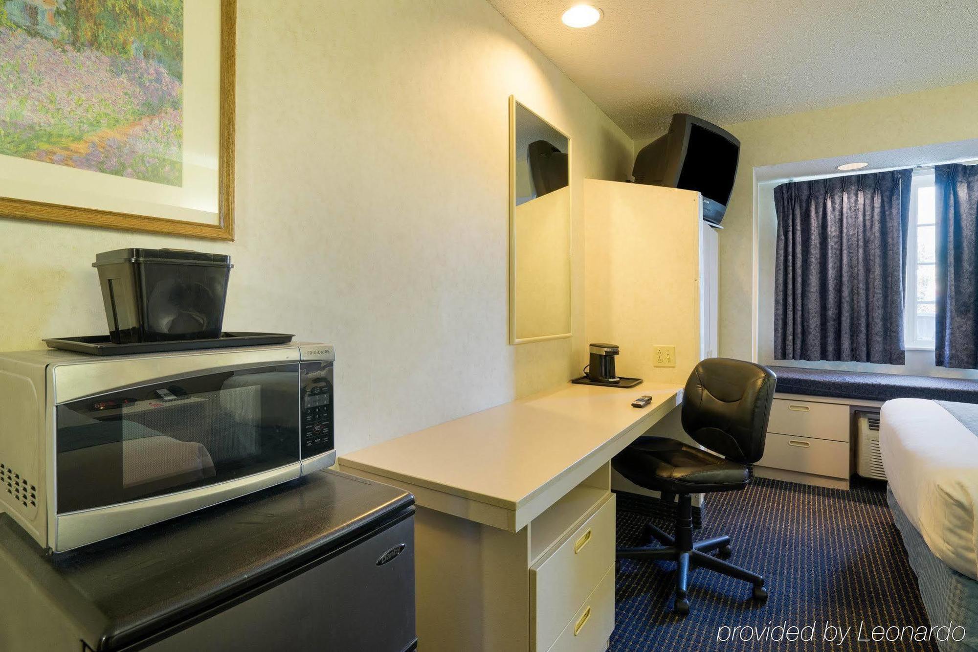 Microtel Inn & Suites By Wyndham Pittsburgh Airport Robinson Township  Luaran gambar